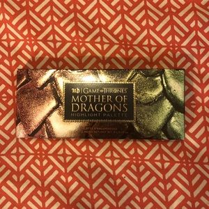 Urban Decay GOT Highlighter Palette NWT